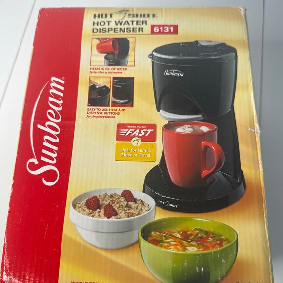 Sunbeam 6131 Hot Shot Water Dispenser 6131 Black Open Box Heats 16 Oz Of Water - Picture 1 of 8